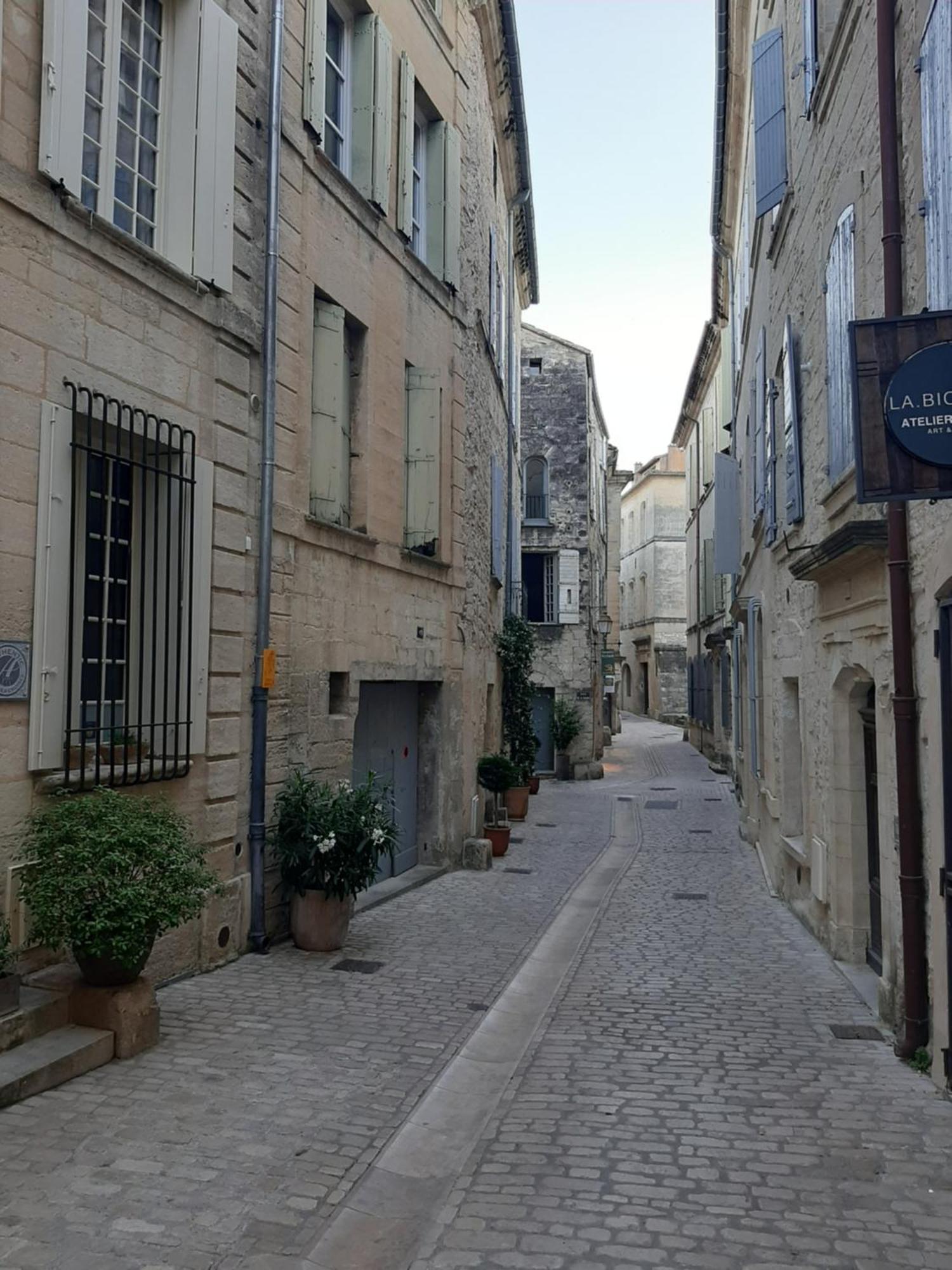 Appartement Avec Grand Jardin Et Parking, Uzès Kültér fotó